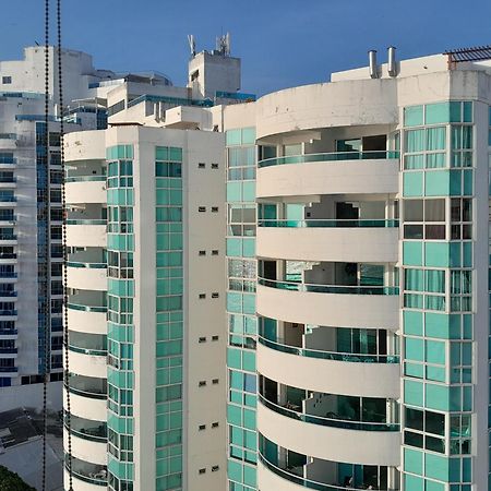 Oceanside 3-Bedroom Apartment In Fun Tourist Area Cartagena Exterior photo